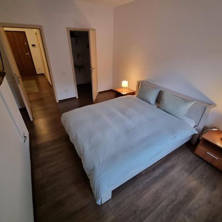 Avram Iancu Private Apartment With Ac Braşov Extérieur photo
